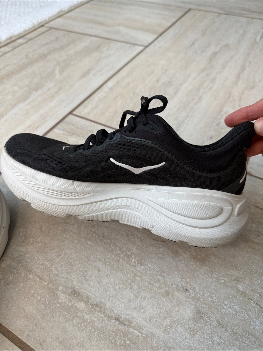 Hoka Bondi 9 Women’s Running Shoes - Picture 8 of 16